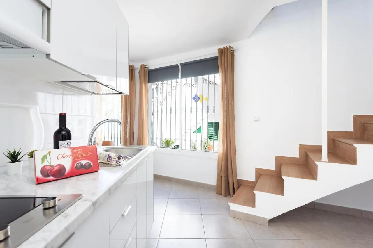 Appartamento Home2Book Triplex Disco Beach Las Américas, Terrace Arona  Spagna